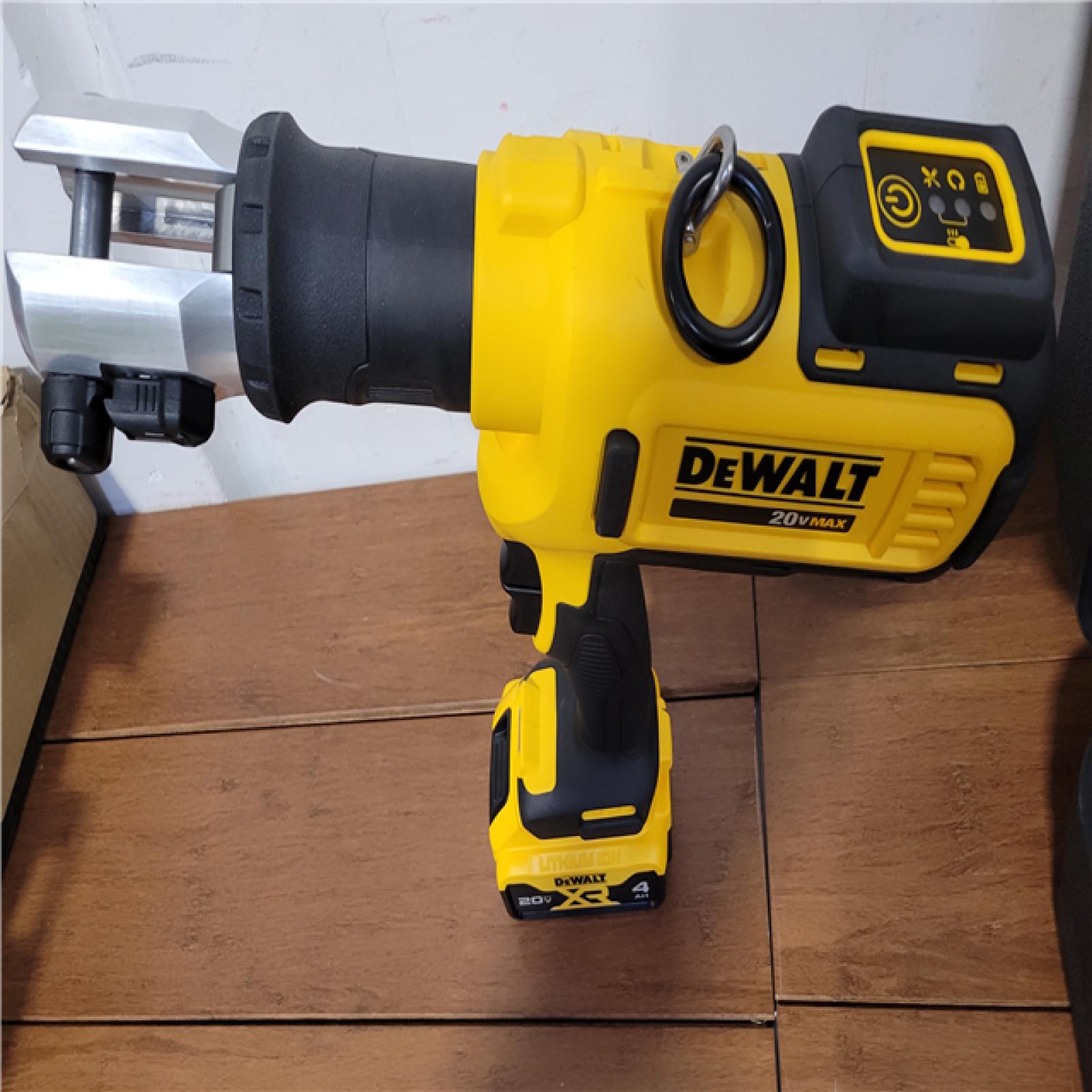 California AS-IS DeWalt Pipe Pressing Tool Kit  Includes (2) Batteries  Charger & Hard Case