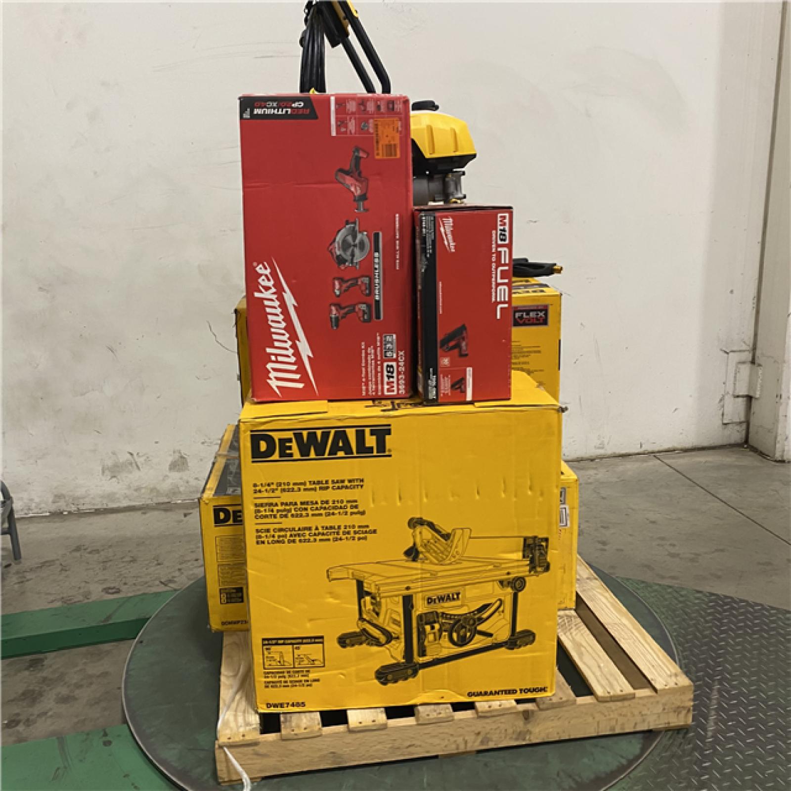 DALLAS LOCATION -AS-IS TOOL PALLET