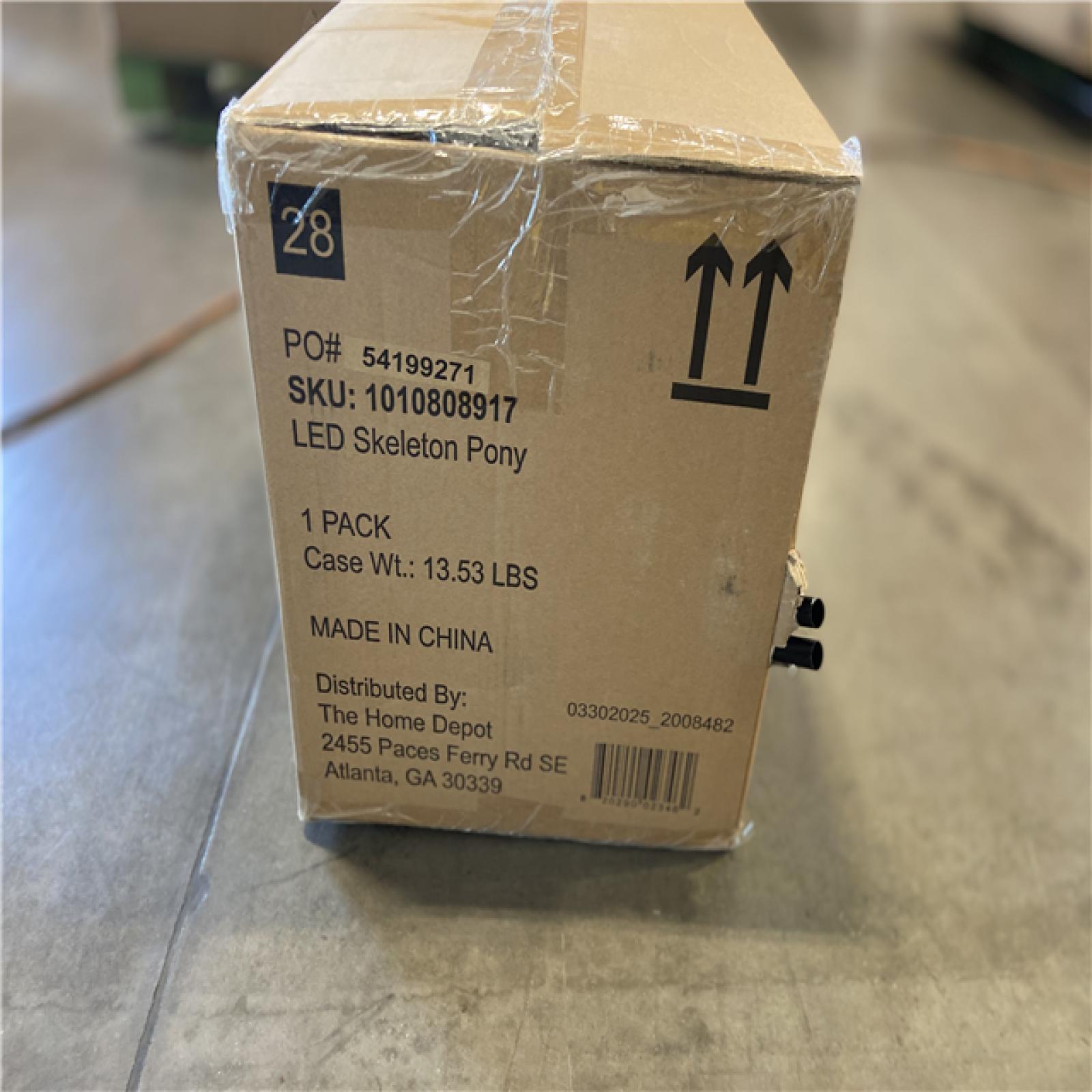 DALLAS LOCATION - Home Accents Holiday 5.5 ft Grave & Bones LED Skeleton Pony