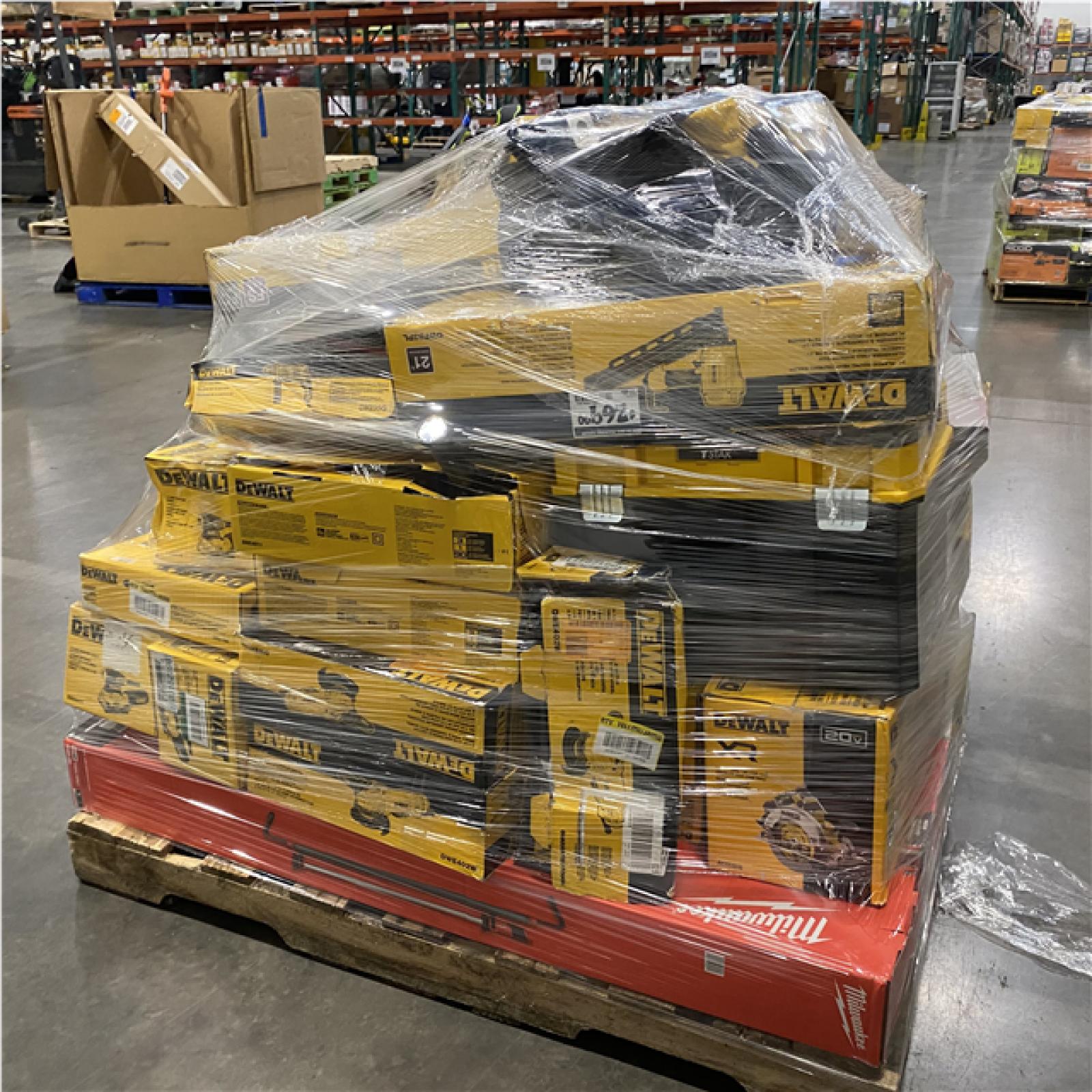Dallas Location - As-Is Tool Pallet