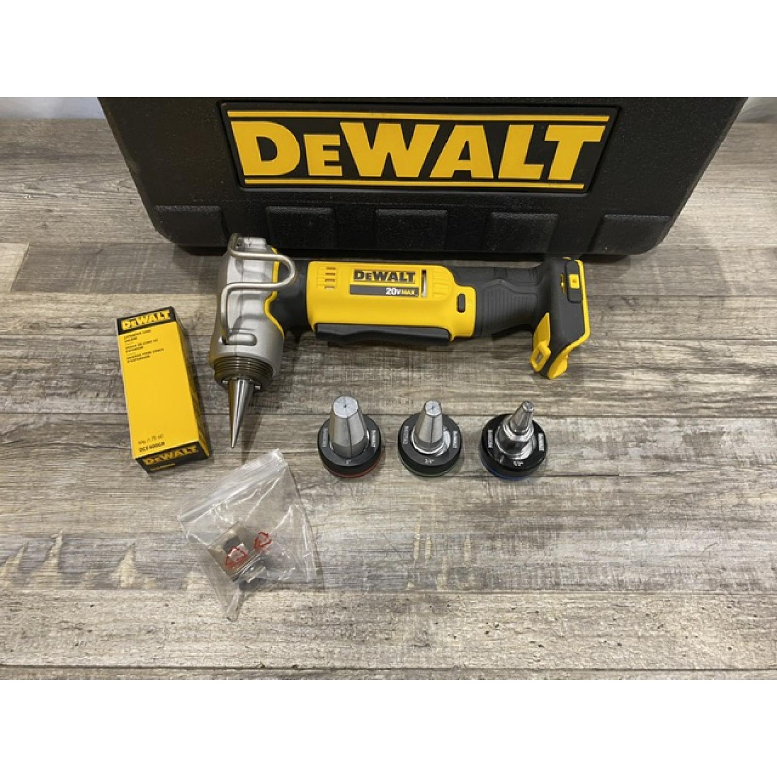 AS-IS DEWALT 20V MAX Cordless 1 in. PEX Expansion Tool  PEX Expander Grease and Case