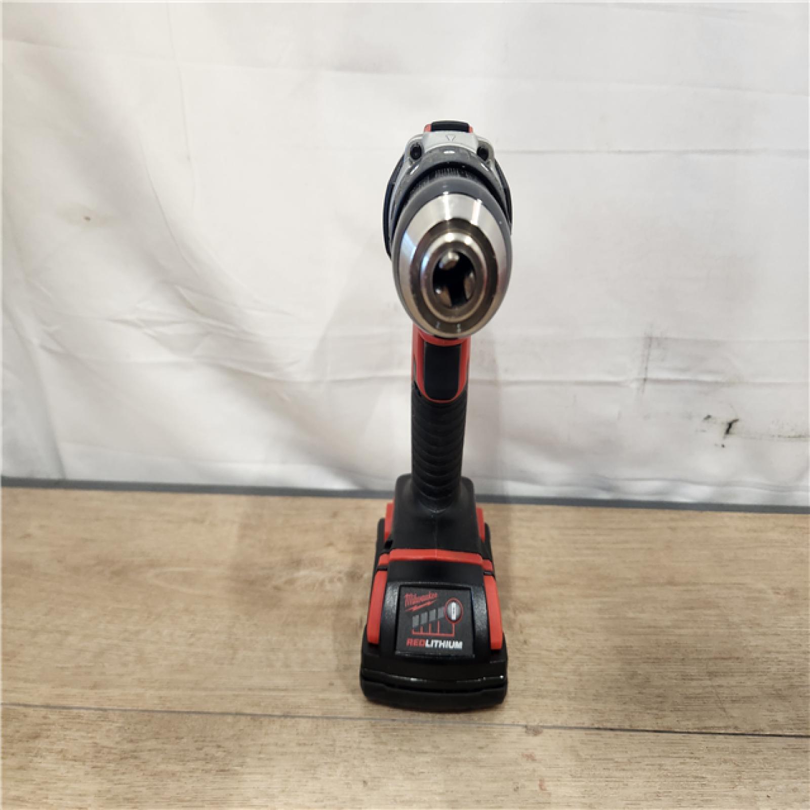 AS-IS- Milwaukee 18V Lithium-Ion Brushless Cordless 1/2 in. Compact Drill/Driver Kit