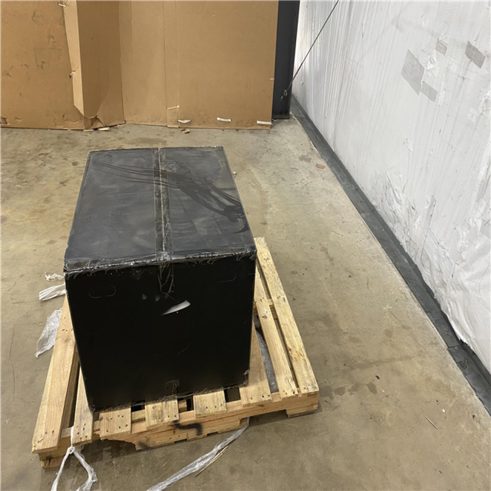 Houston Location - AS-IS home improvement pallet GOZNEY DOME
