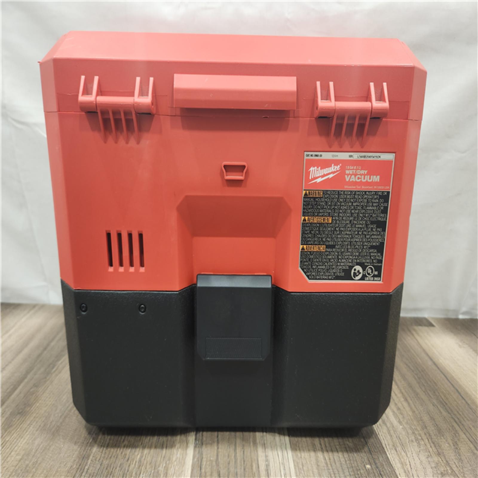 AS-IS- Milwaukee M12 Cordless Shop Vacuum - Tool Only