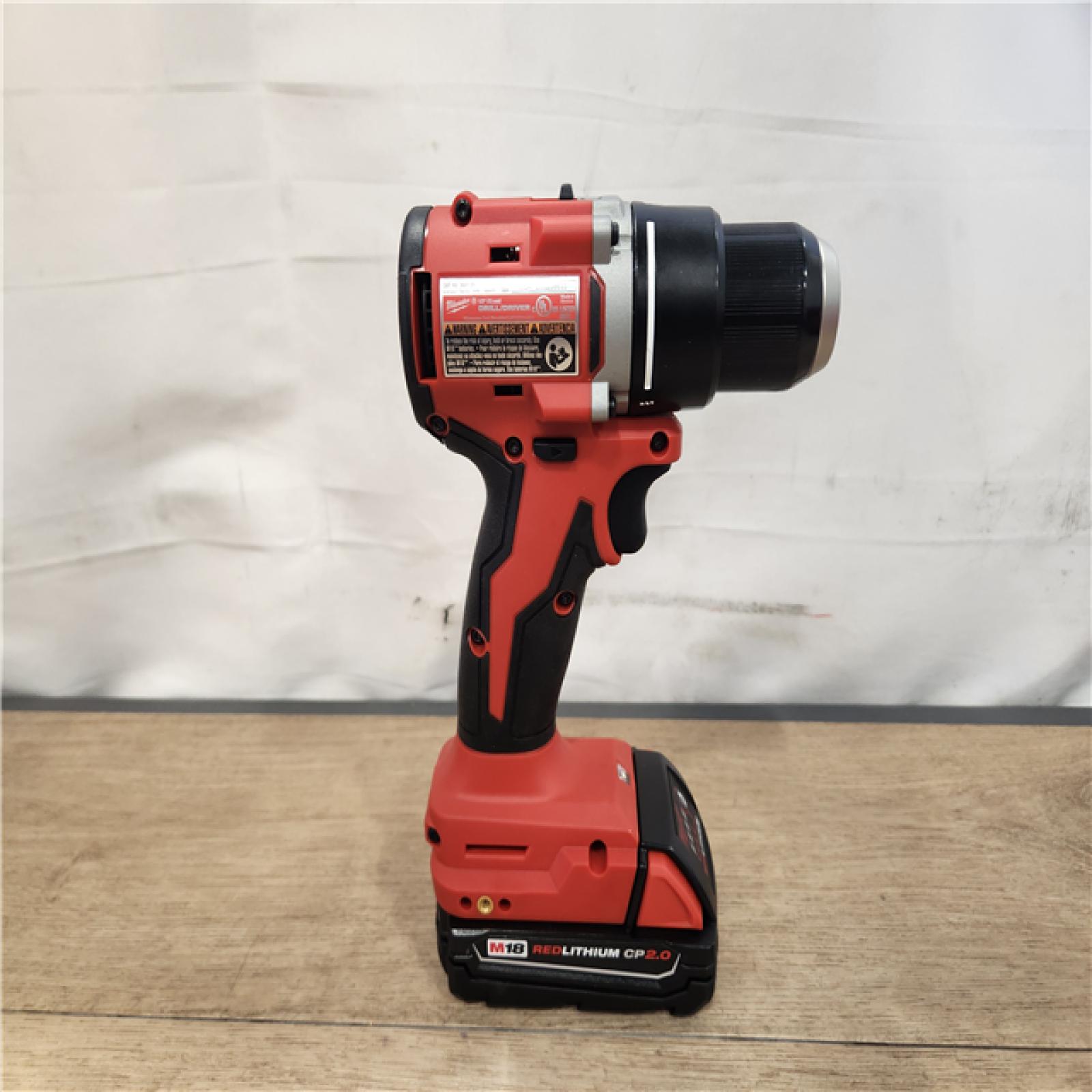 AS-IS- Milwaukee  18V Lithium-Ion Brushless Cordless 1/2 in. Compact Drill/Driver Kit