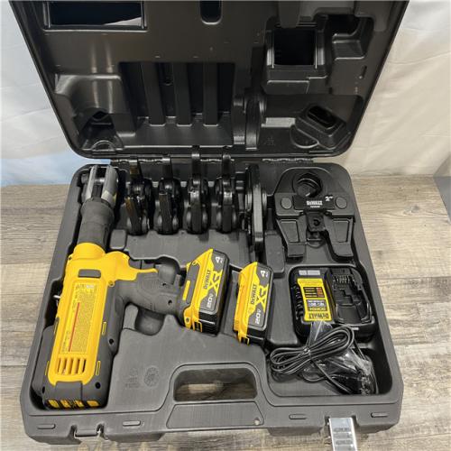 AS-IS DEWALT DCE200M2K 20V MAX* 1/2 - 4 Plumbing Press Tool Kit