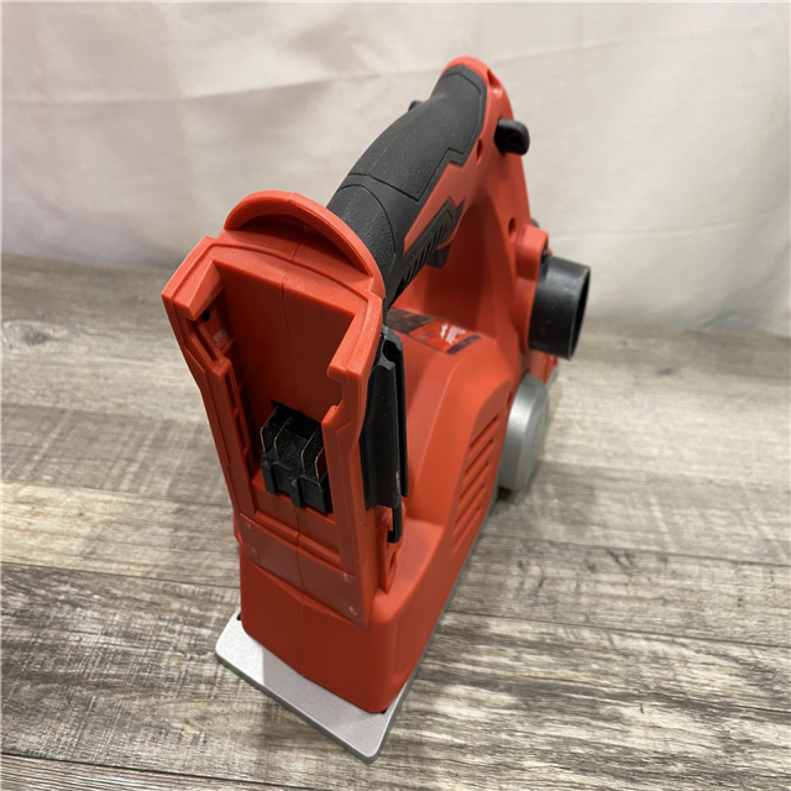 AS-IS Milwaukee 18V Lithium-Ion Cordless 3-1/4 in. Planer (Tool-Only)