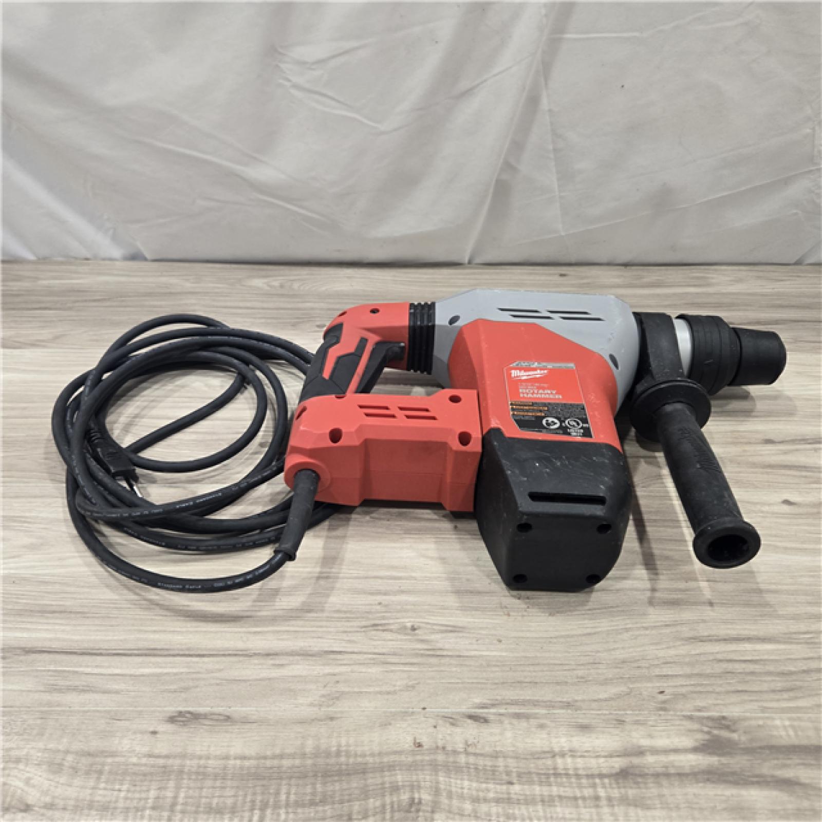 AS-IS Milwaukee 1-9/16 in. SDS-Max Rotary Hammer (Tool-Only)