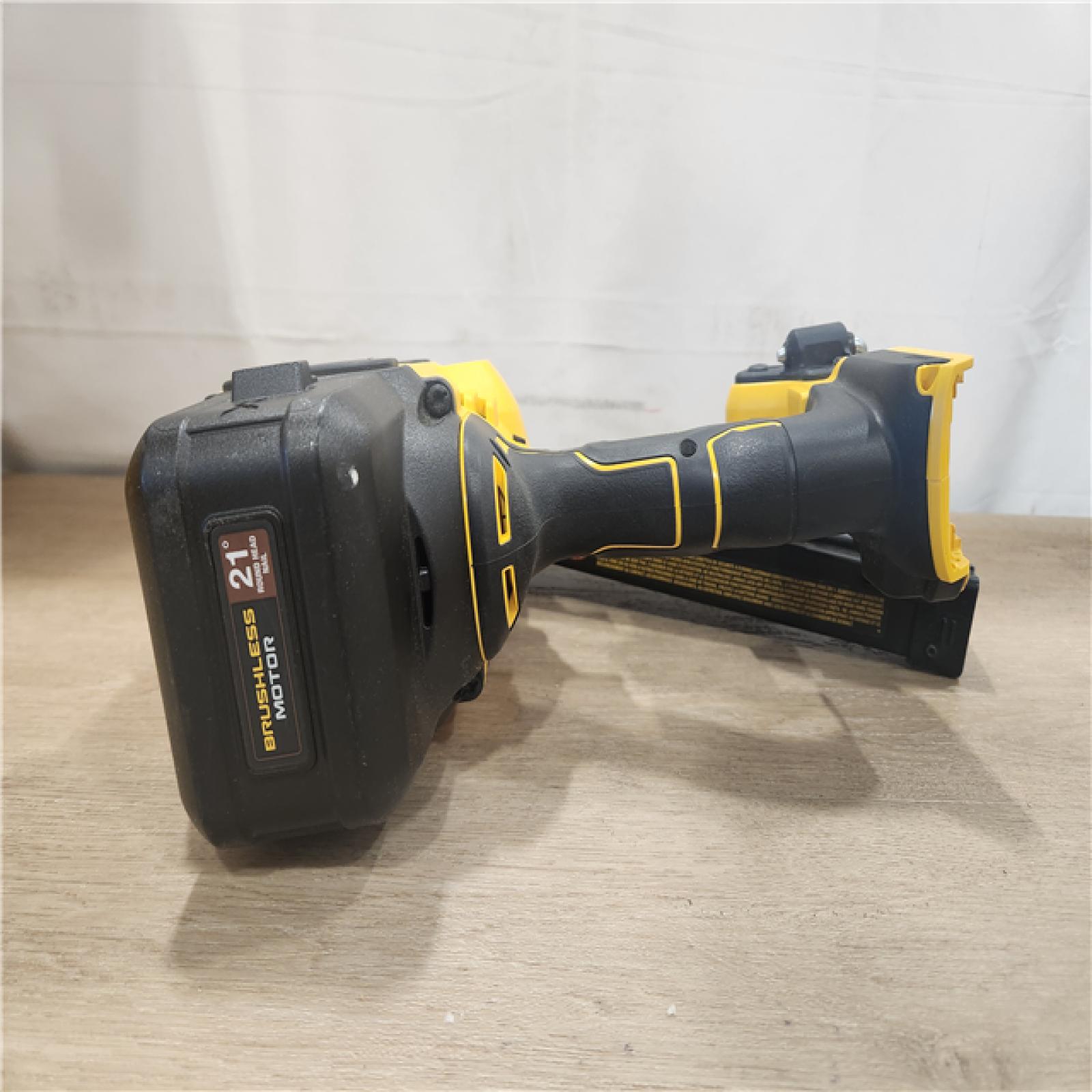 AS-IS- DEWALT 20-Volt 21° Cordless Framing Nailer (Tool-Only)