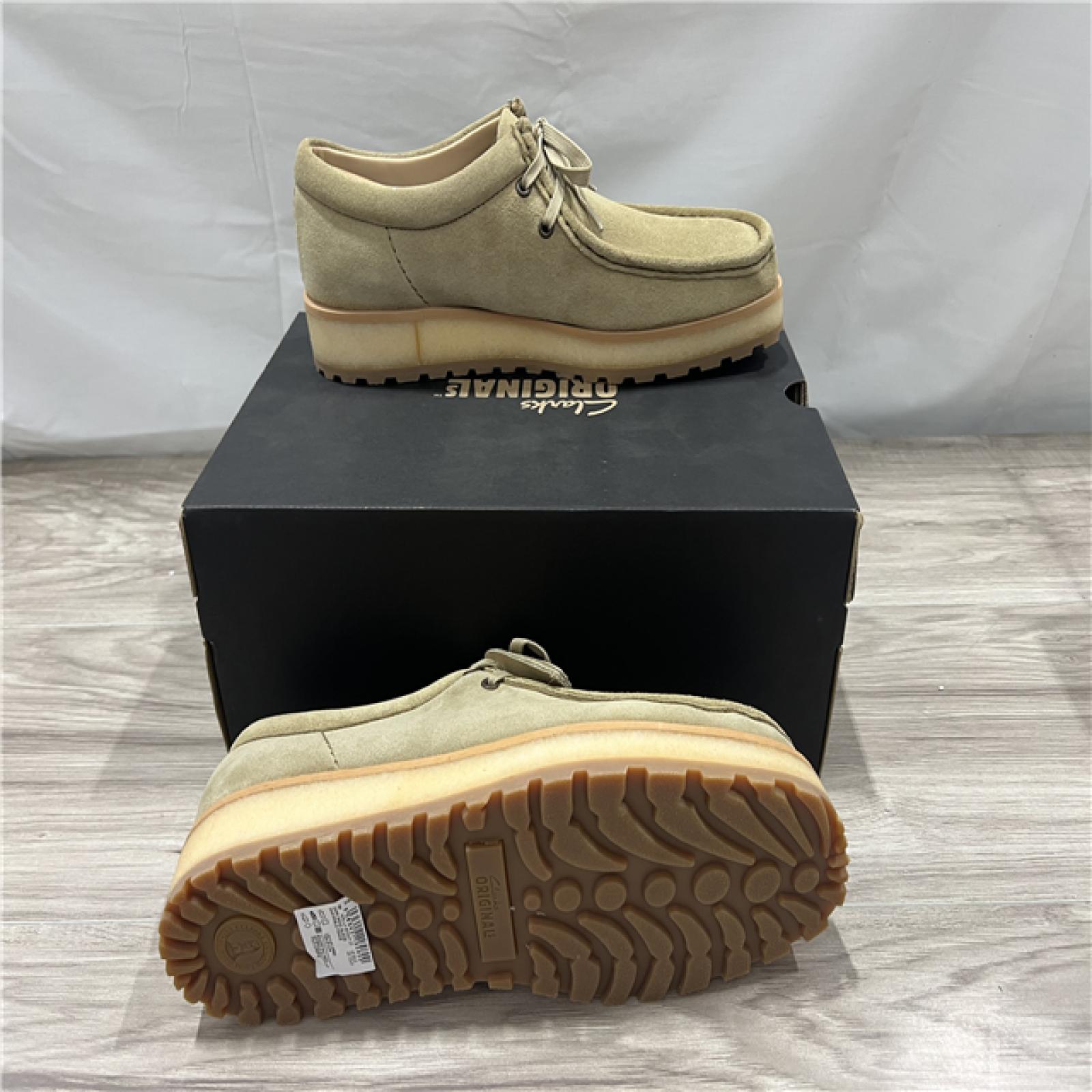 Clarks Walla Scout Lo Suede Loafer - Dark Sand Suede - SZ 10.5
