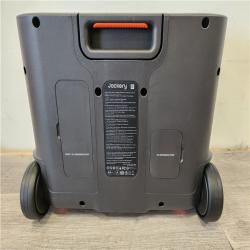 Phoenix Location LIKE NEW Jackery Solar Generator Explorer 2000 Plus 2042.8Wh/ 3000W Model No. Je-2000C
