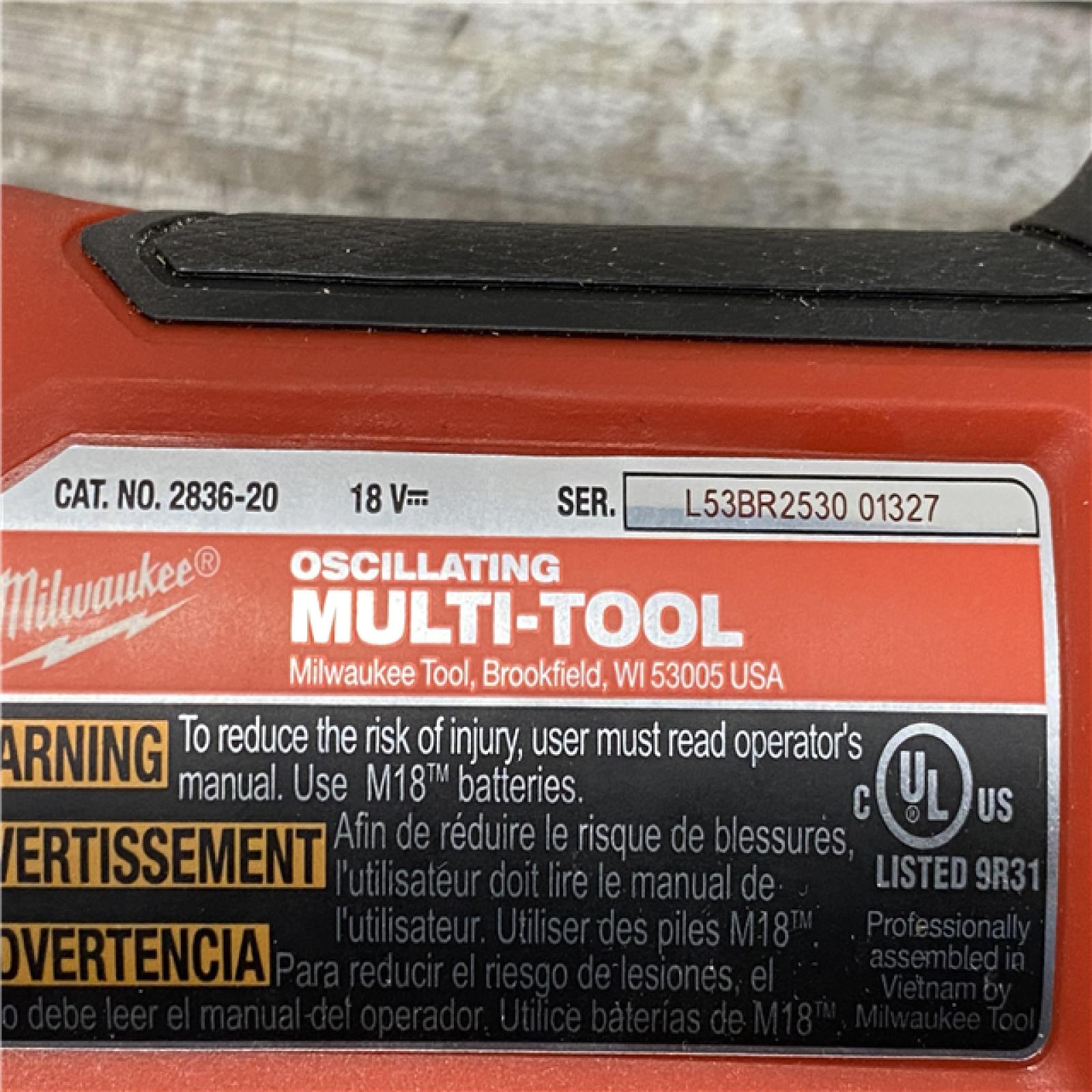 AS-IS Milwaukee FUEL 18V Lithium-Ion Cordless Brushless Oscillating Multi-Tool (Tool-Only)