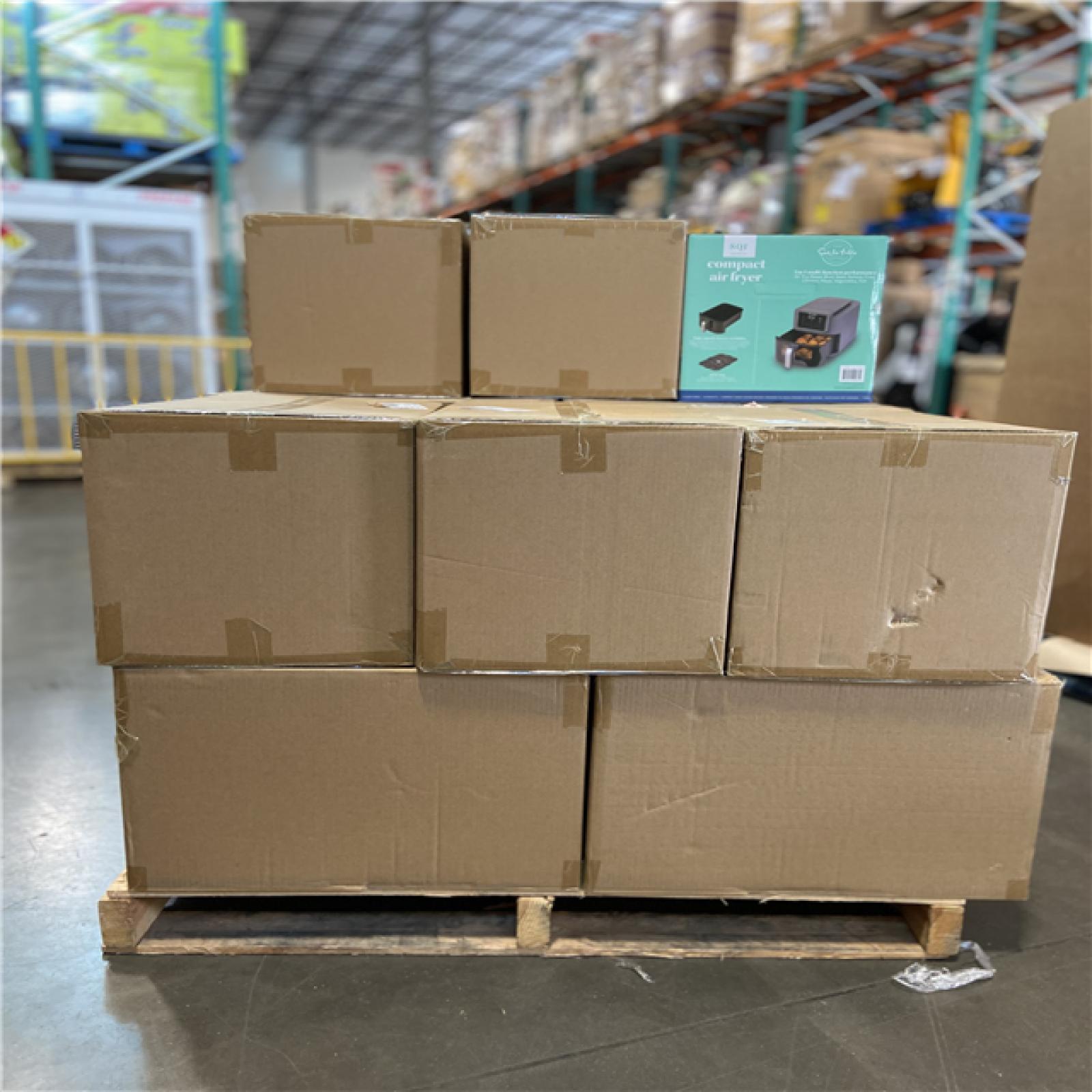 DALLAS LOCATION- BULLSEYE Sur La Table Kitchen Essentials 8qt Air Fryer Gray PALLET - (17 UNITS)
