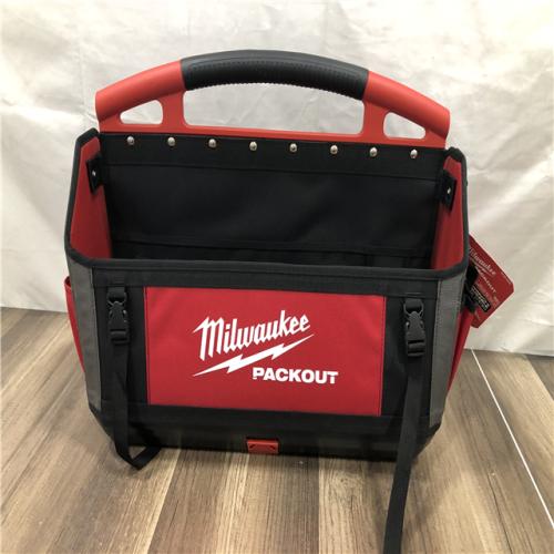 NEW- Milwaukee 20 in. PACKOUT Tote