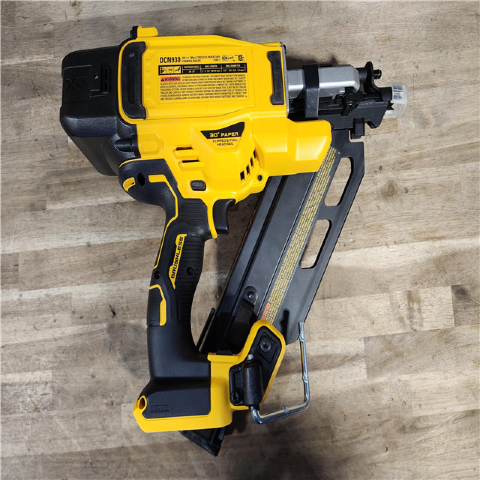 HOUSTON LOCATION - AS-IS DEWALT 20-Volt 30° Cordless Framing Nailer (Tool-Only)