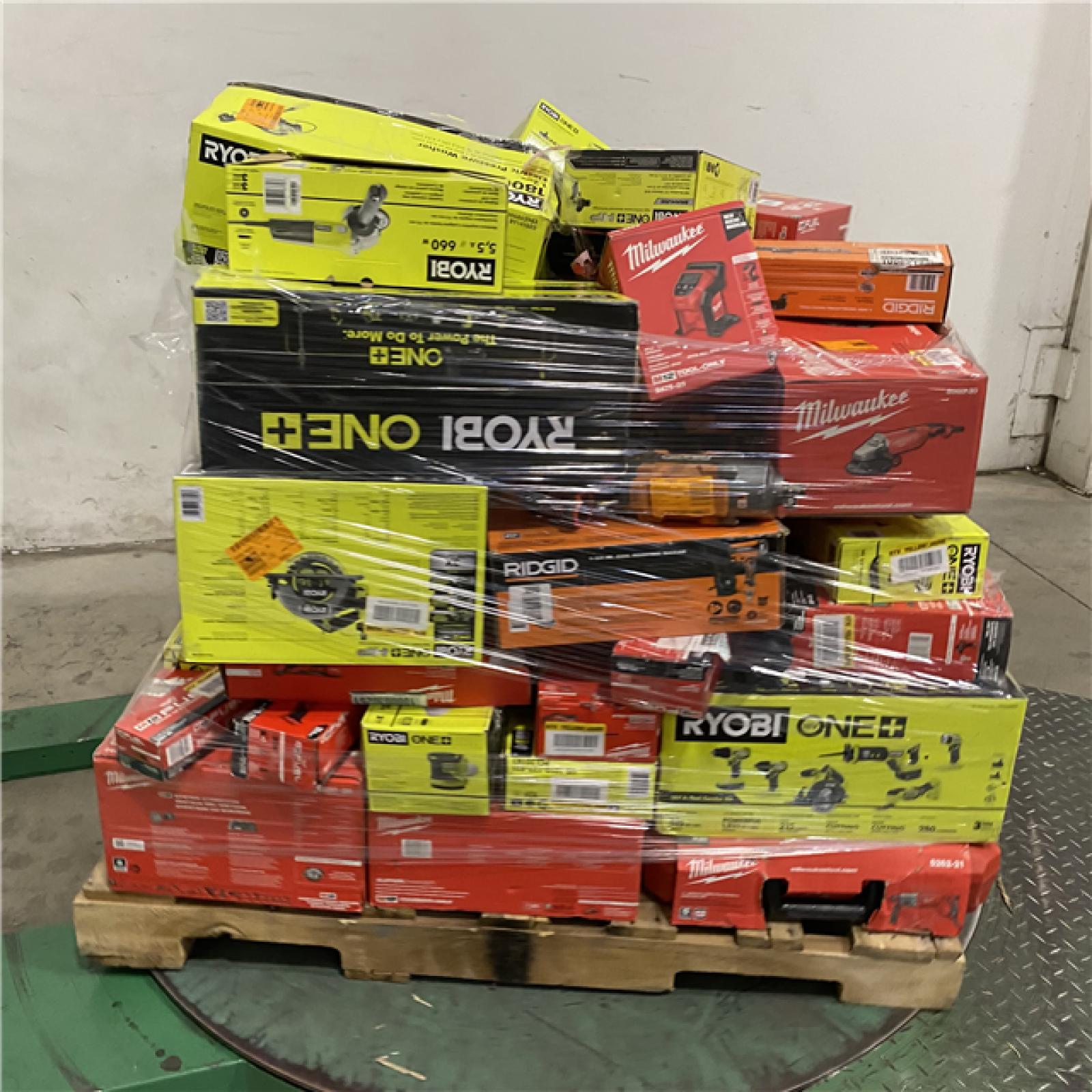 Dallas Location - As-Is Tool Pallet