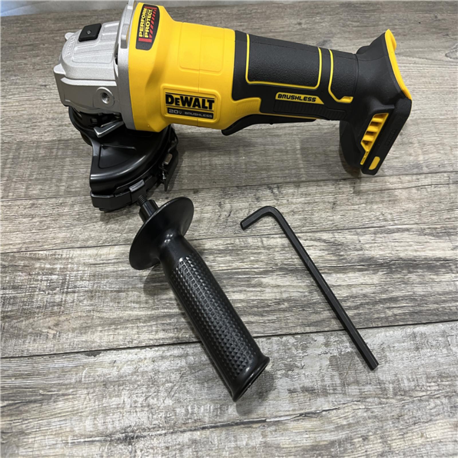LIKE NEW - DEWALT 20V MAX Cordless Brushless 4-1/2 in. Angle Grinder with Paddle Switch (Tool Only)