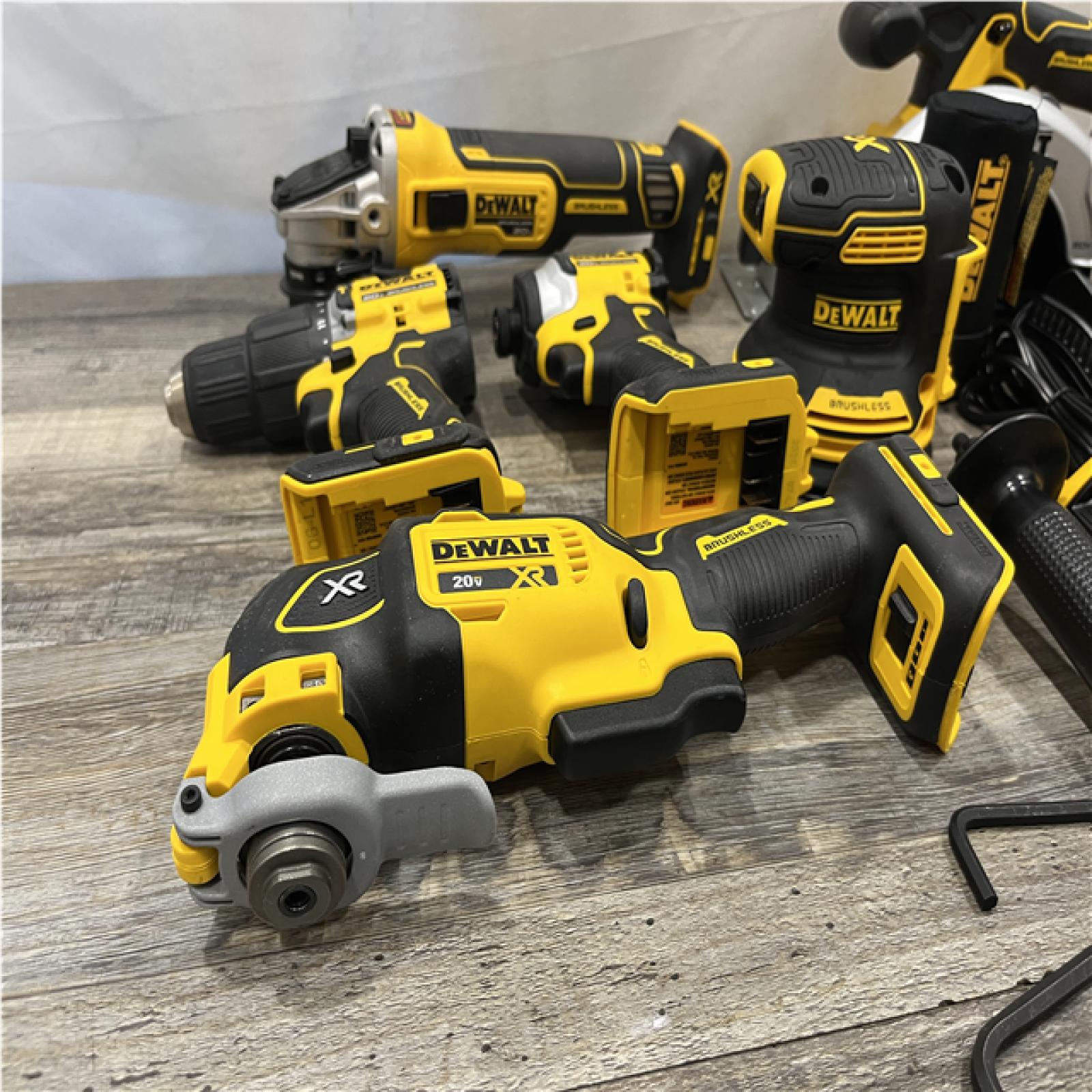 AS-IS DEWALT 20-Volt MAX ToughSystem Lithium-Ion 6-Tool Cordless Combo Kit