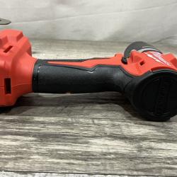 AS-IS Milwaukee 18V Lithium-Ion Brushless Cordless Compact Drill/Impact Combo Kit