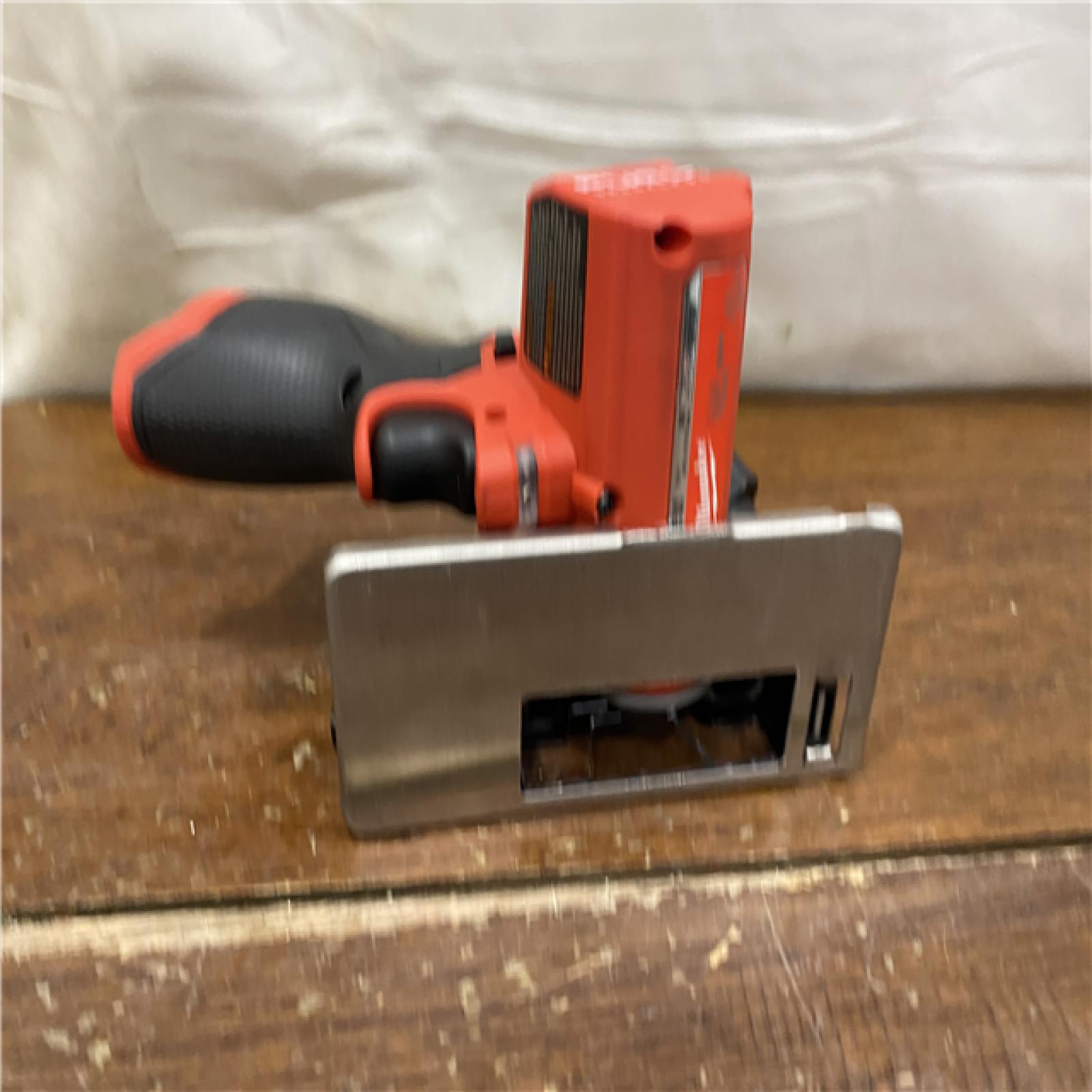 AS-IS Milwaukee M12 FUEL 12V Lithium-Ion Brushless Cordless 3 in. Cut Off Saw (Tool-Only)