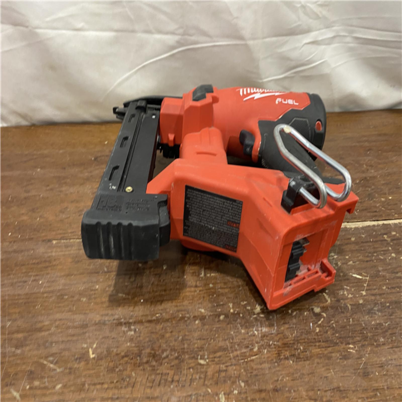 AS-IS MILWAUKEE M18 FUEL 18-Volt Lithium-Ion Brushless Cordless 18-Gauge 1/4 in. Narrow Crown Stapler (Tool-Only)