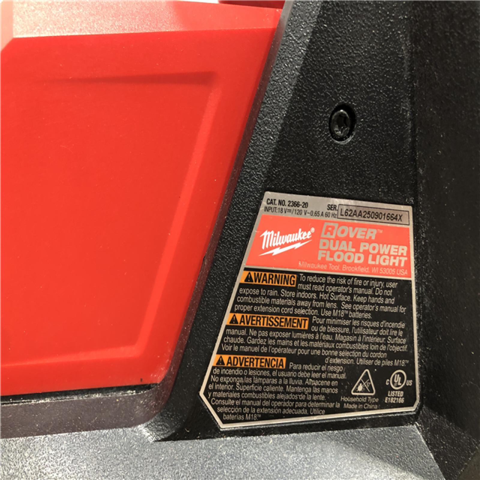 AS-IS Milwaukee 18-Volt Lithium-Ion Cordless 4000 Lumens ROVER LED AC/DC Flood Light (Tool-Only)