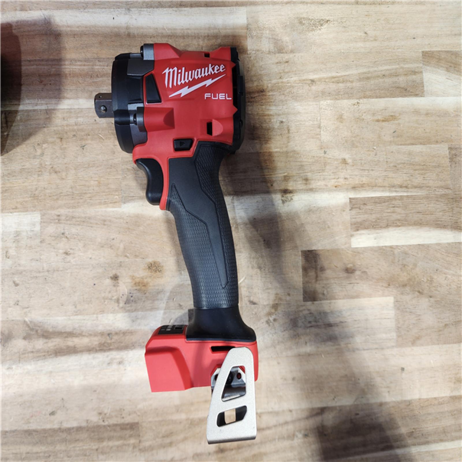 HOUSTON LOCATION - AS-IS Milwaukee M18 FUEL Brushless Cordless 1/2 Compact Impact Wrench W/Friction Ring Kit