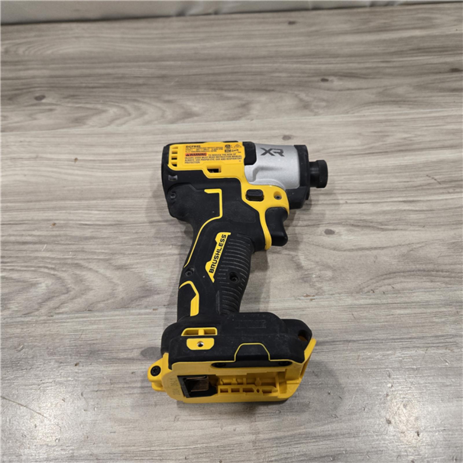 AS-IS DEWALT 20-Volt Maximum XR Cordless 1/4 in. 3-Speed Impact Driver (Tool-Only)