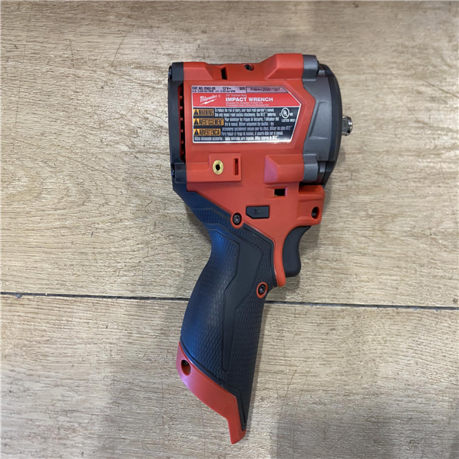 AS-IS Milwaukee FUEL 12V Li-Ion Brushless Cordless Stubby 3/8 in. Impact Wrench Kit
