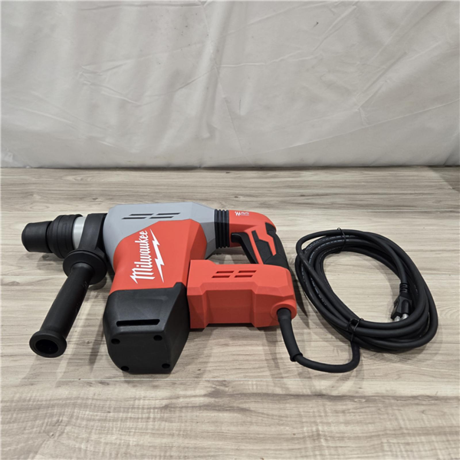 AS-IS Milwaukee 1-9/16 in. SDS-Max Rotary Hammer