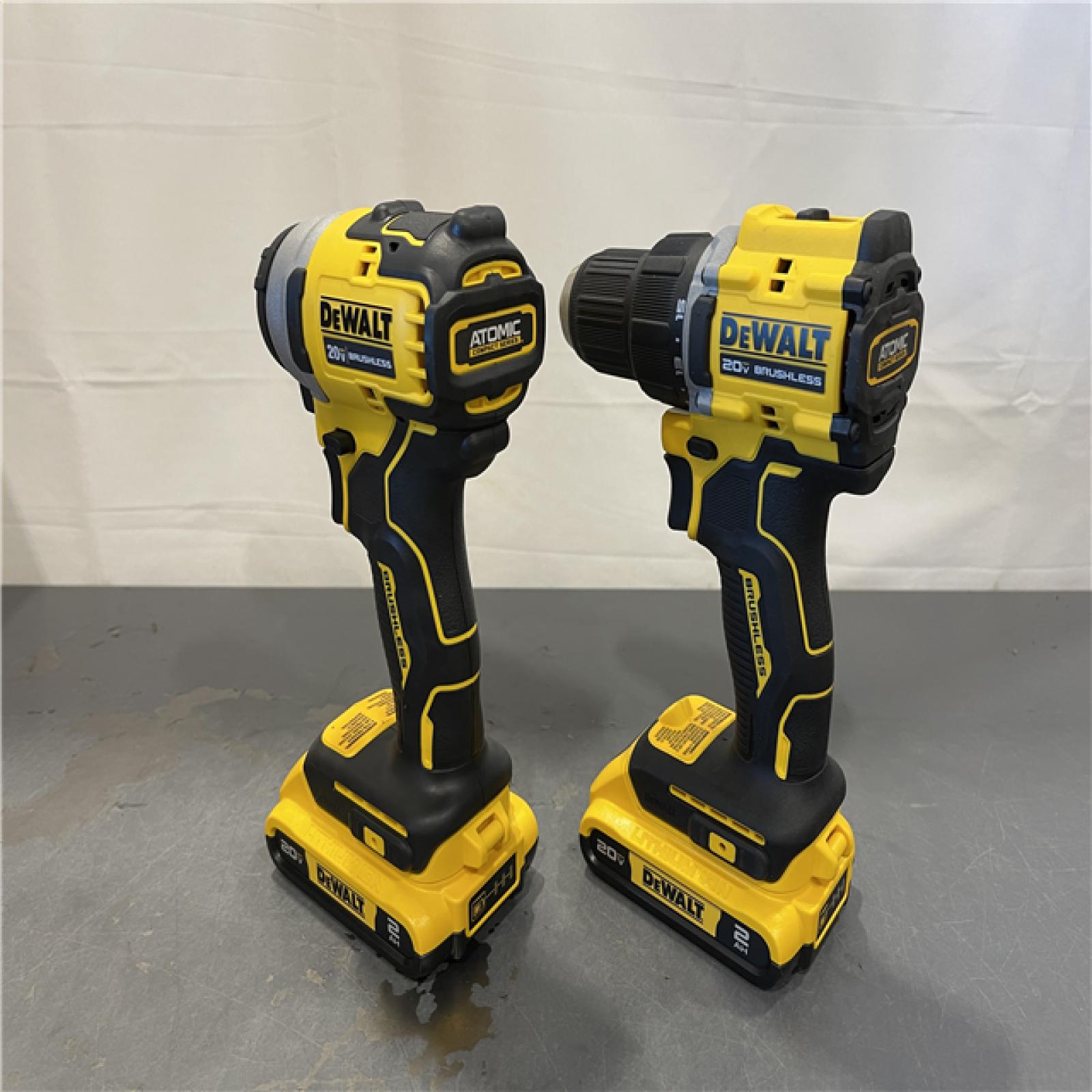 AS-IS - Dewalt ATOMIC 20-Volt MAX Lithium-Ion Cordless Combo Kit