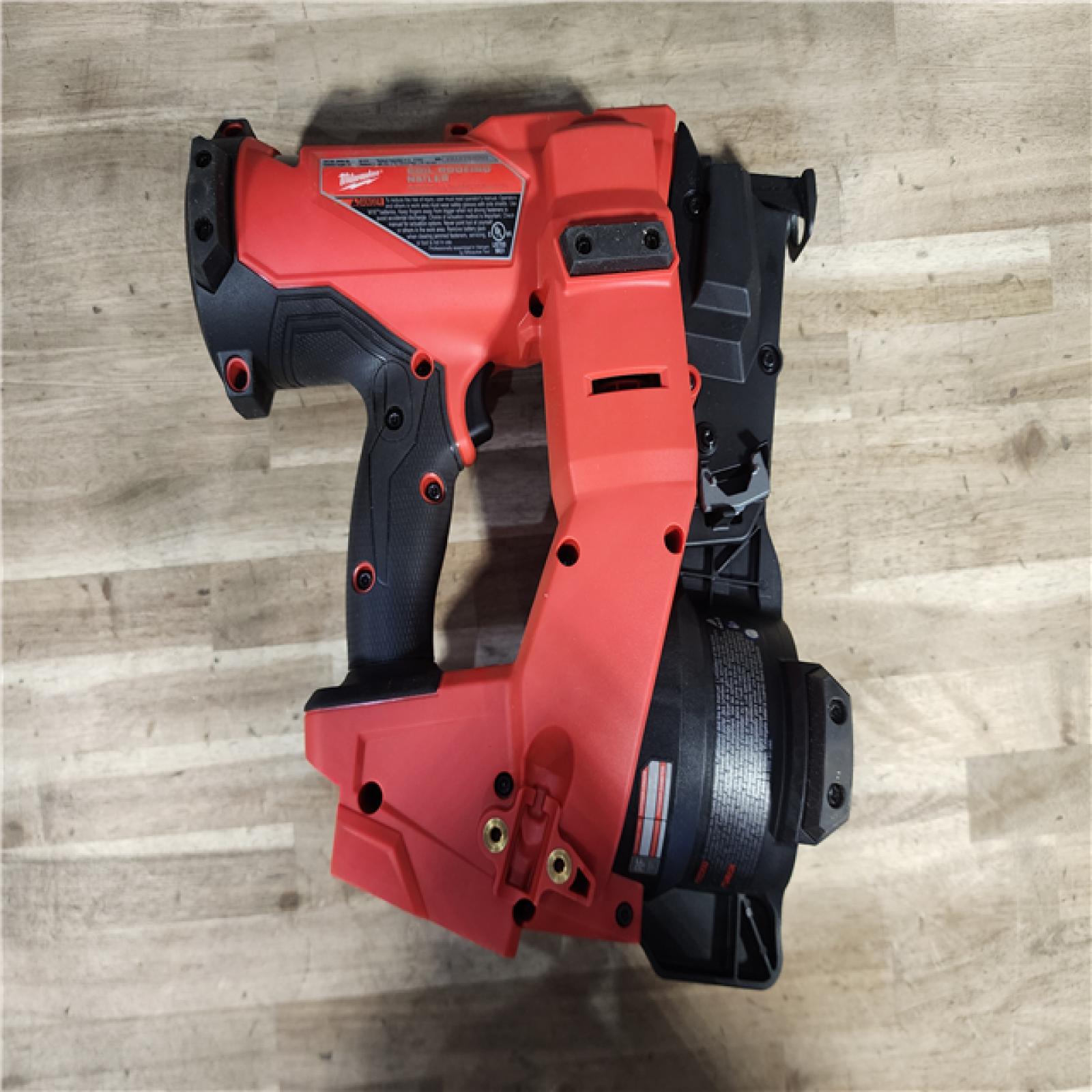 HOUSTON LOCATION - AS-IS (APPEARS LIKE NEW) Milwaukee M18 FUEL Coil Roofing Nailer (TOOL ONLY)