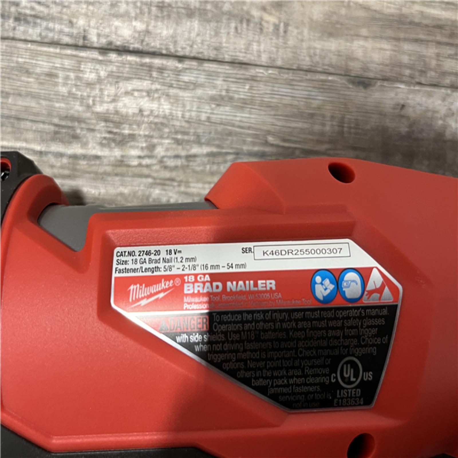 AS-IS Milwaukee FUEL 18-Volt Lithium-Ion Brushless Cordless Gen II 18-Gauge Brad Nailer (Tool-Only)