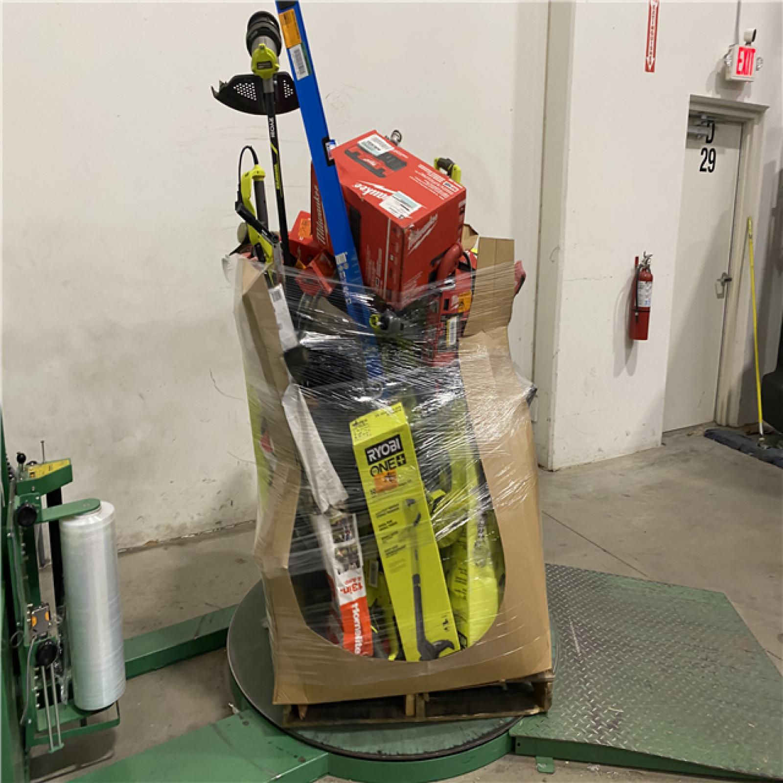 Dallas Location - As-Is Tool Pallet