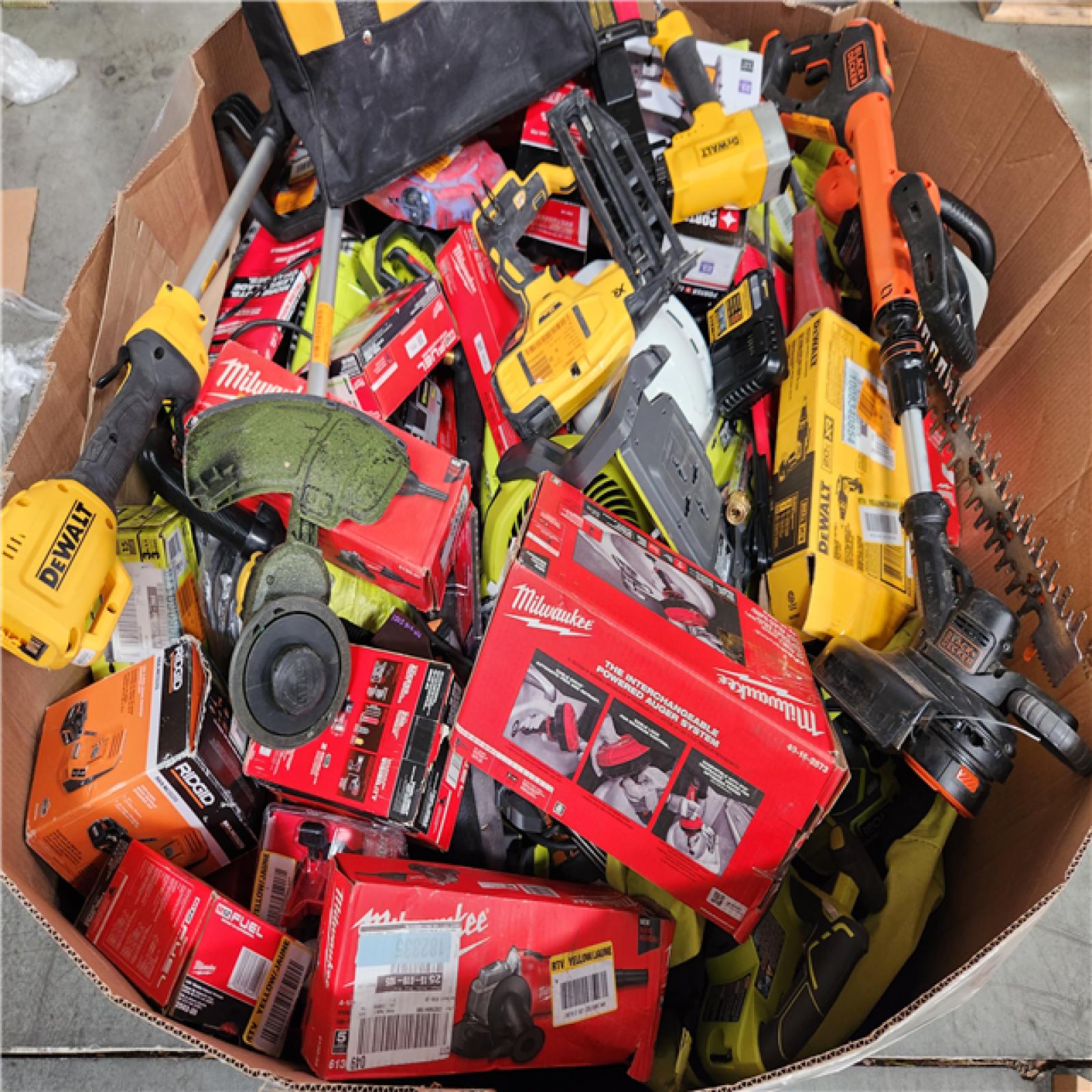 CALIFORNIA AS-IS TOOL PALLET