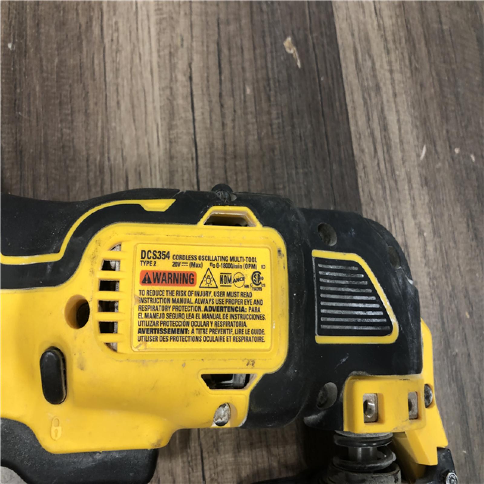 AS-IS DEWALT ATOMIC 20V MAX Cordless Brushless Oscillating Multi Tool (Tool Only)