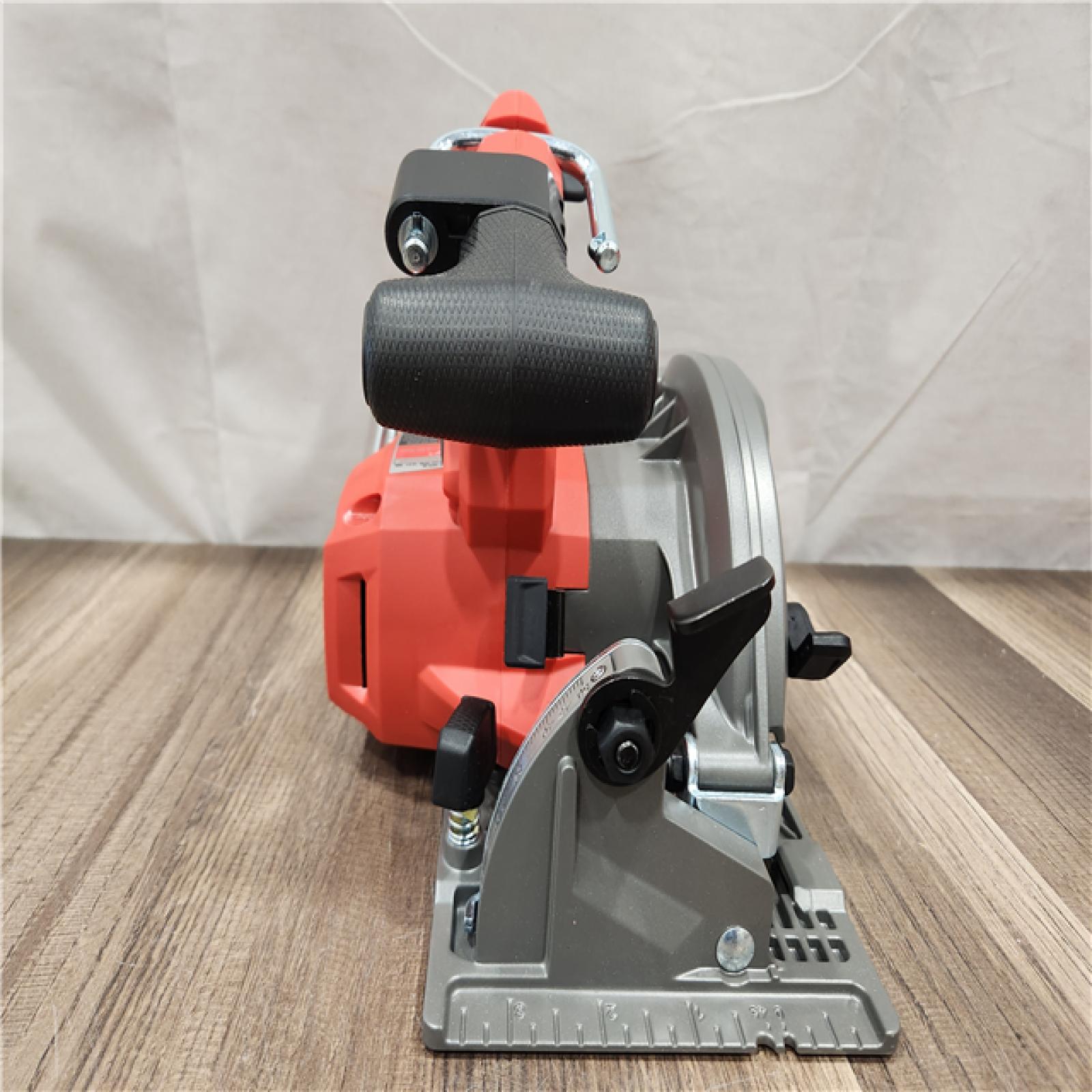 AS-IS- Milwaukee M18 FUEL 18V Lithium-Ion Brushless Cordless 6-1/2 in. Circular Saw (Tool-Only)