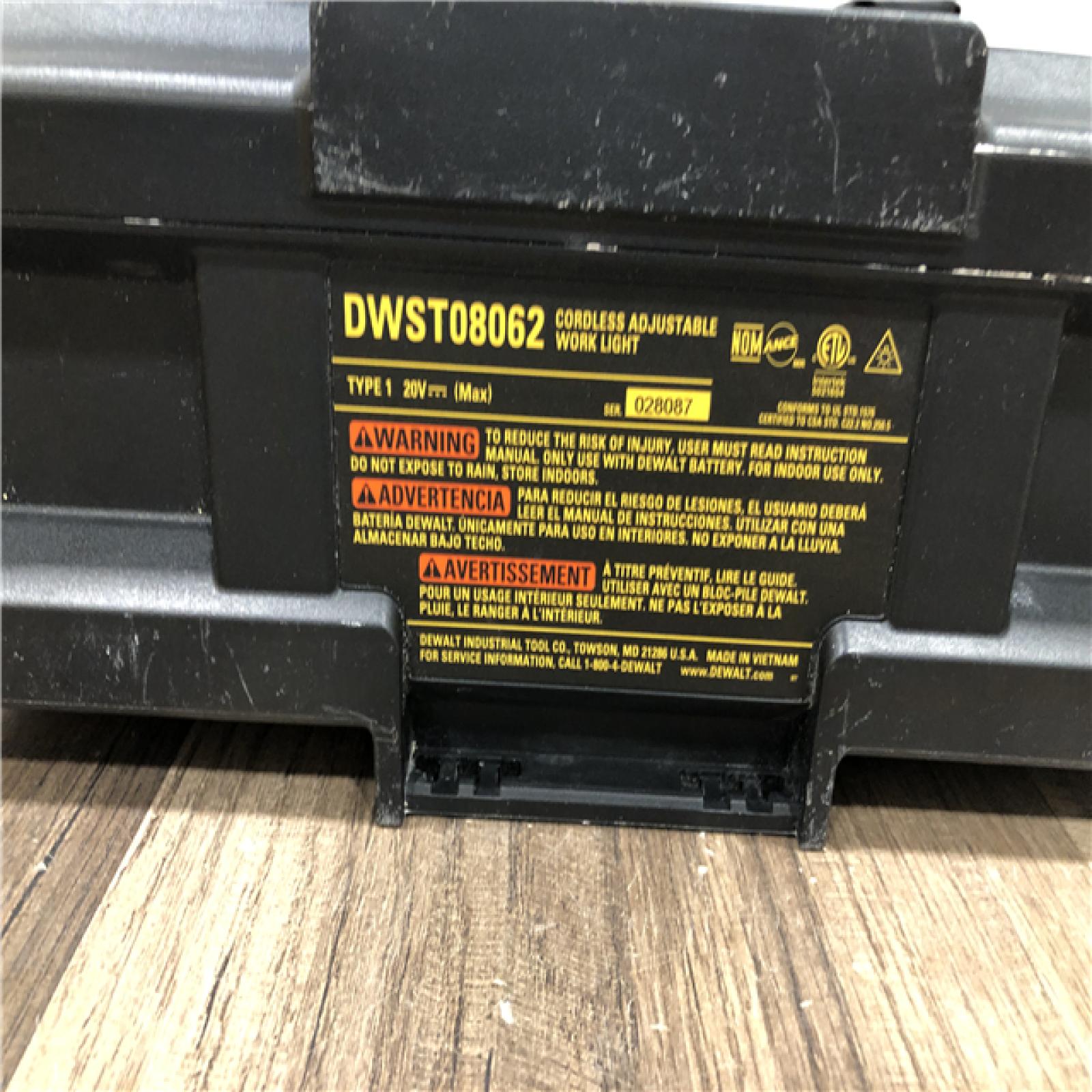 AS-IS DEWALT Tough System 2.0 Flex Volt 20V/60V Cordless LED Adjustable Work Light