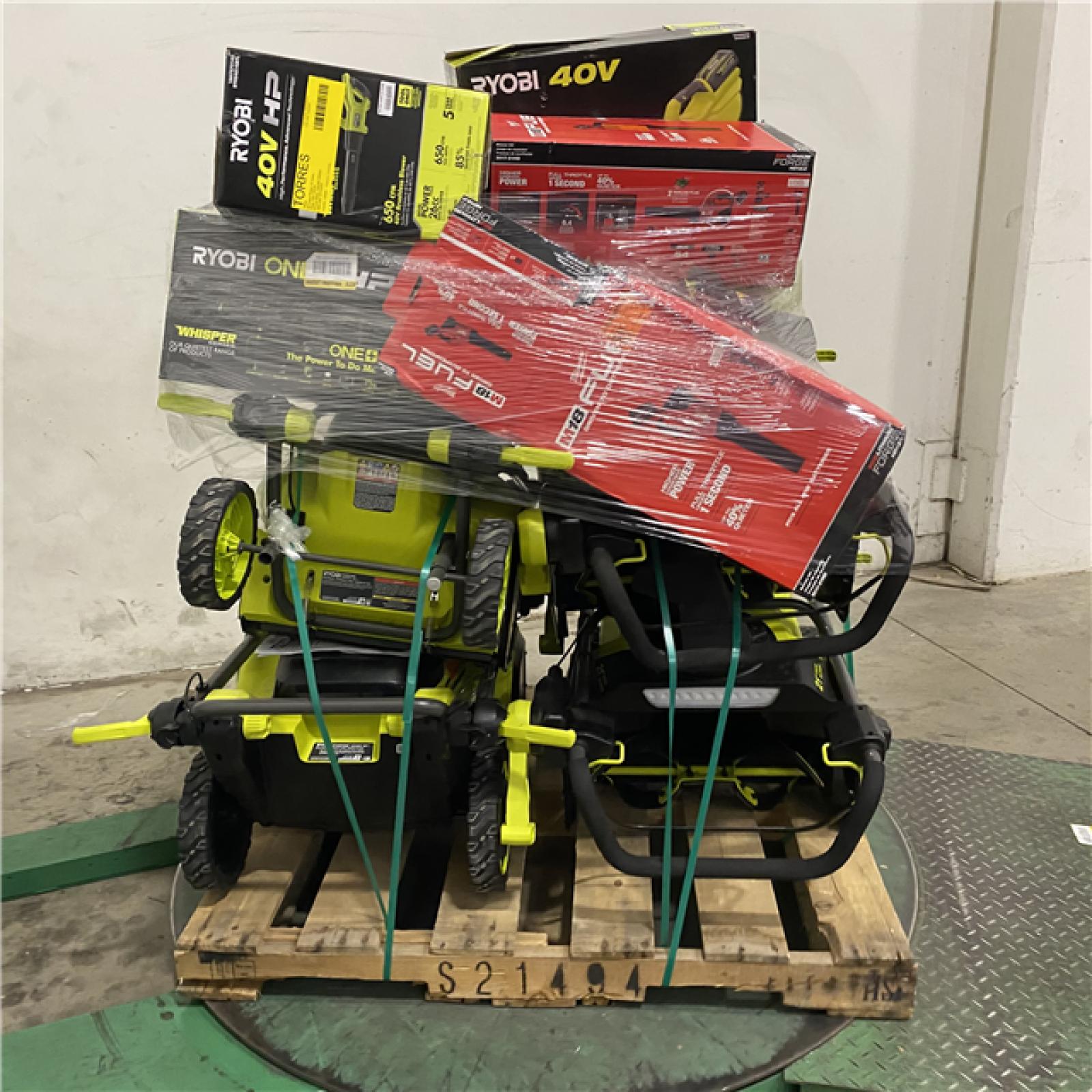 Dallas Location - As-Is Tool Pallet