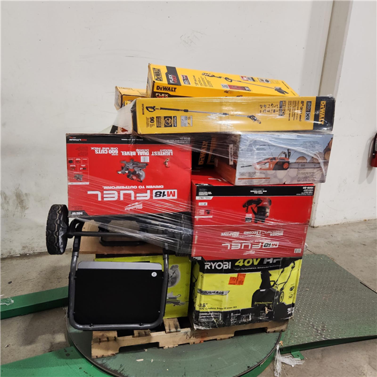 Dallas Location - As-Is Tool Pallet