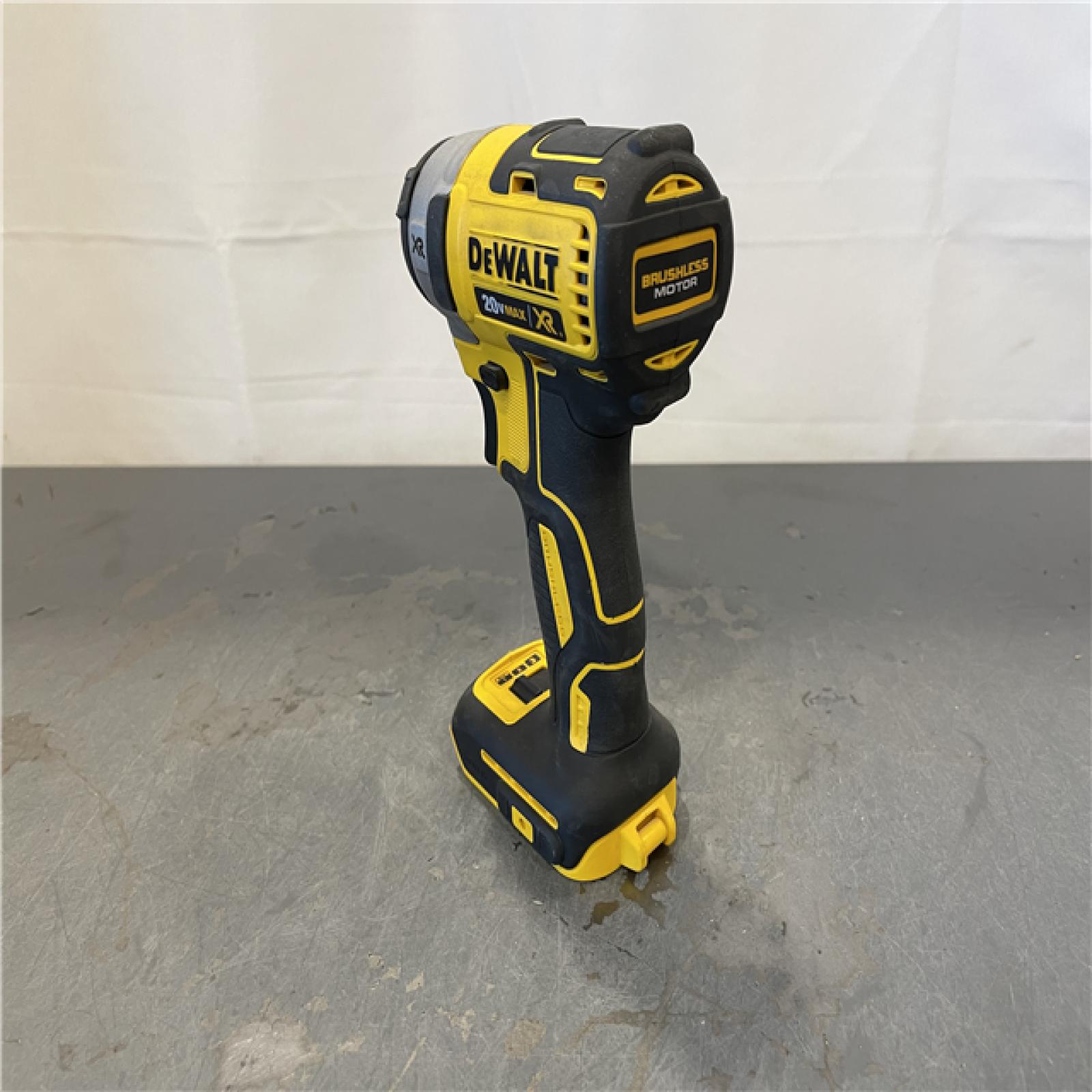 AS-IS - Dewalt 20V MAX XR Cordless Brushless 3-Speed 1/4 in. Impact Driver
