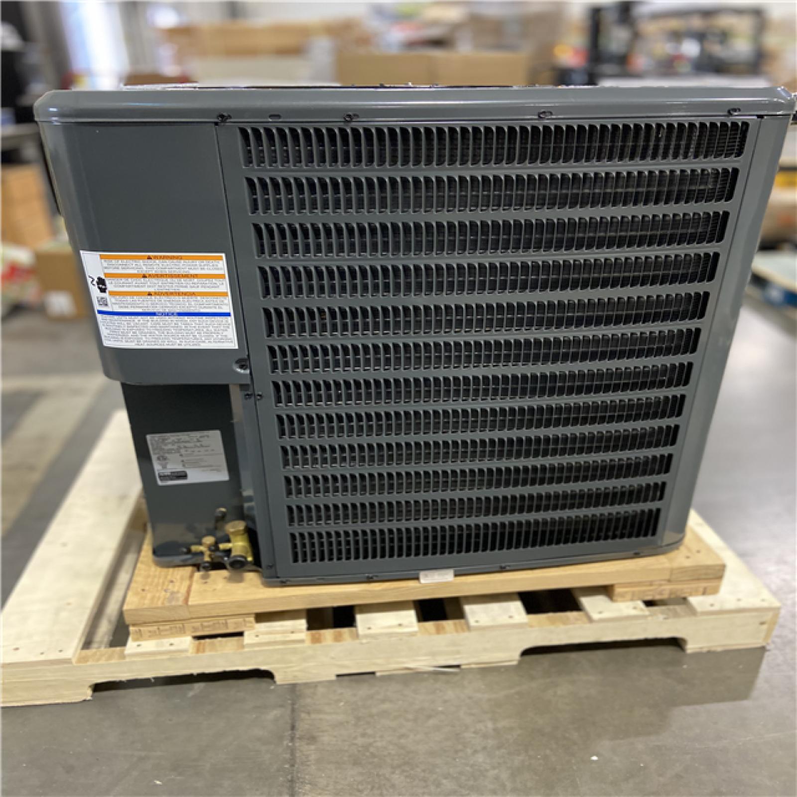 DALLAS LOCATION - Goodman 4 Ton 14.3 SEER2 Heat Pump Condenser