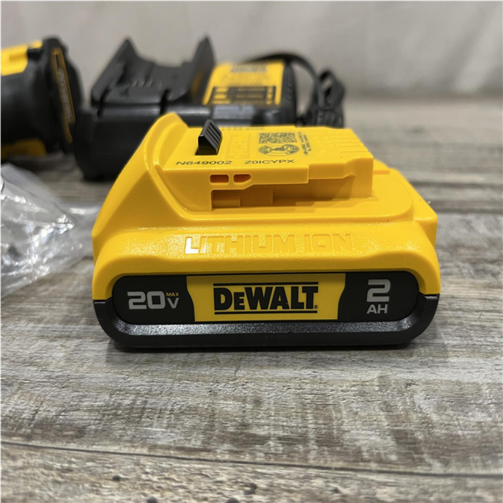 AS-IS DEWALT Atomic 20V Lithium-Ion Cordless Compact 1/2 in. Drill/Driver Kit
