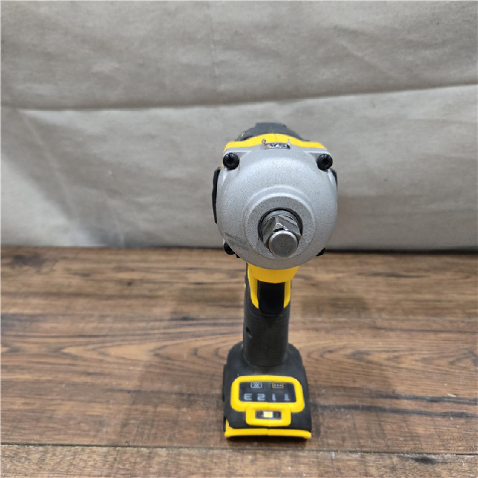 AS-IS Dewalt 20v Max 1/2  Mid-range Impact Wrench  Hog Ring  Tool Only (dcf891b)