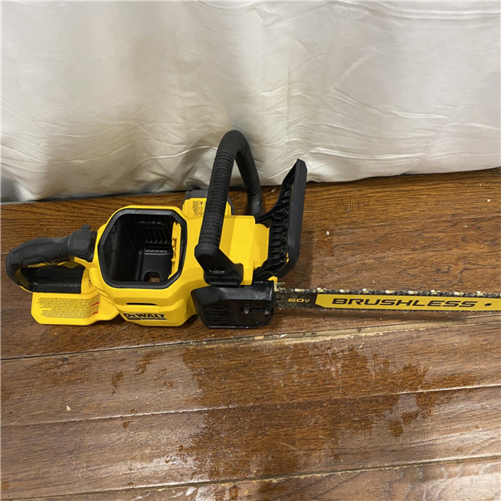 AS-IS DEWALT DCCS672B FLEXVOLT 60V MAX Brushless Cordless 18 Chainsaw (Tool Only)