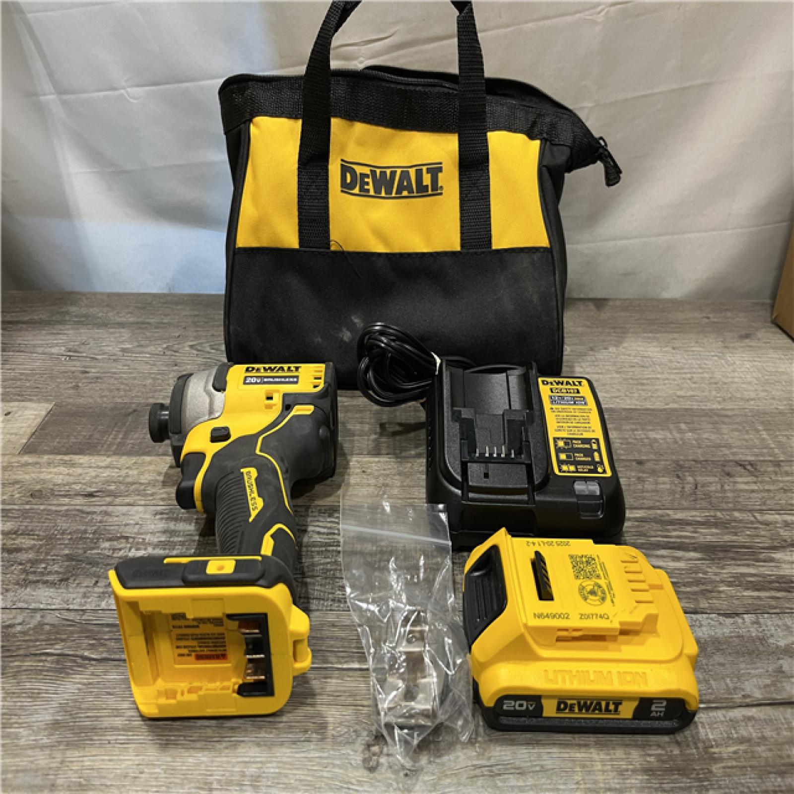 AS-IS DEWALT Atomic 20V Max Lithium-Ion Brushless Cordless Compact 1/4 in. Impact Driver Kit