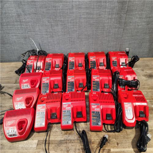 HOUSTON LOCATION - AS-IS MILWAUKEE BATTERY CHARGER PACK QTY - 16