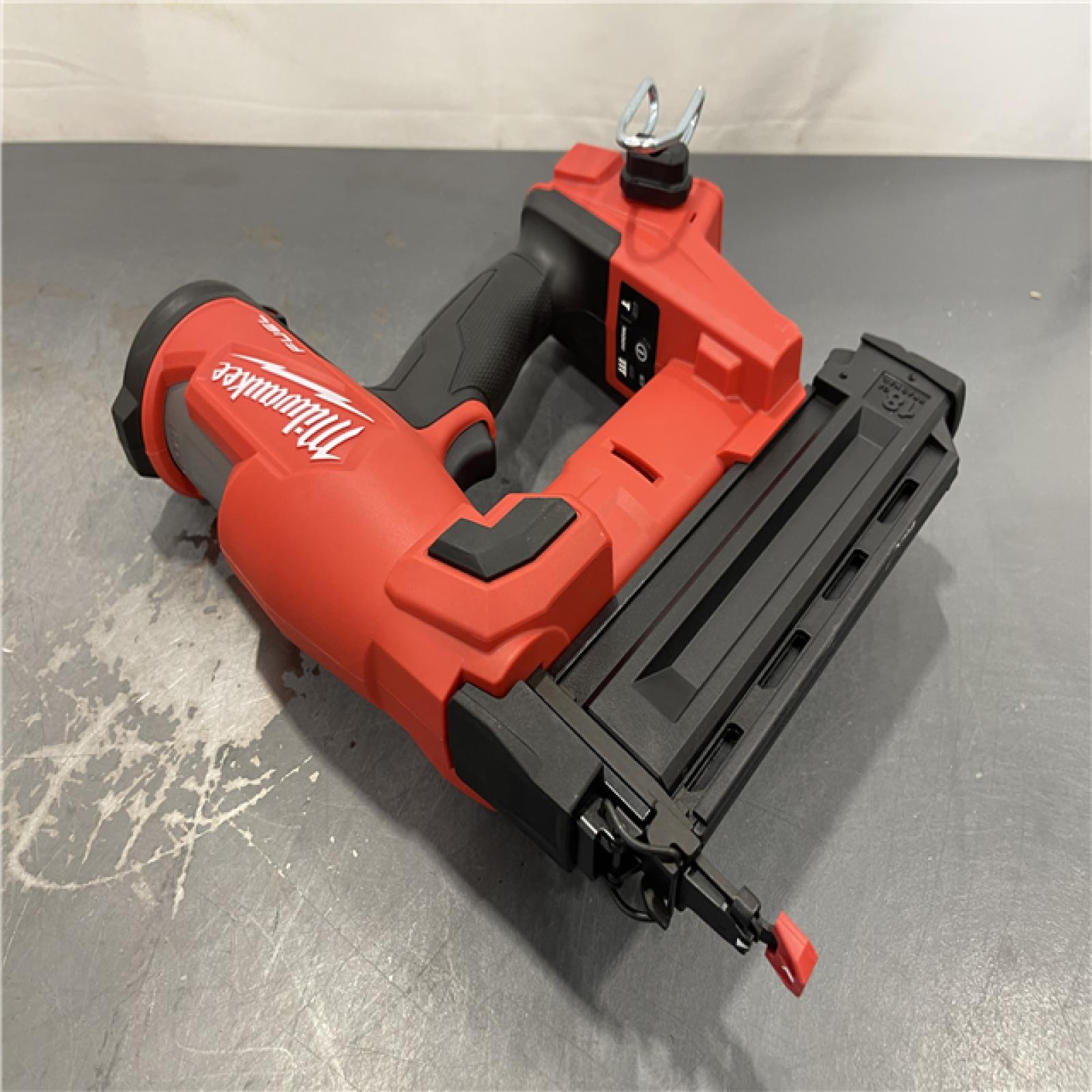 AS-IS - Milwaukee M18 FUEL 18-Volt Lithium-Ion Brushless Cordless Gen II 18-Gauge Brad Nailer