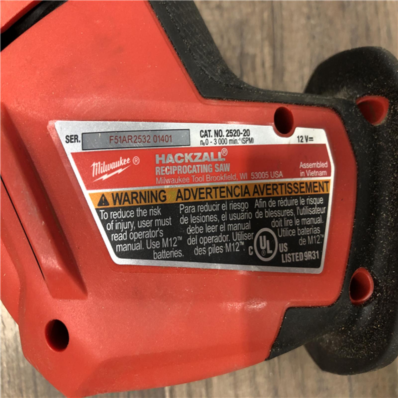 AS-IS Milwaukee FUEL 12V Lithium-Ion Brushless Cordless HACKZALL Reciprocating Saw Kit