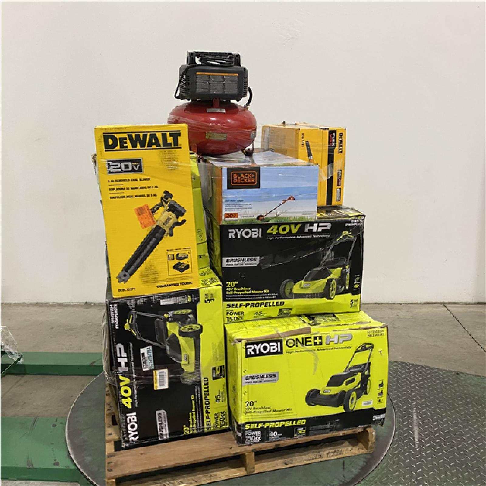 Dallas Location - As-Is Tool Pallet